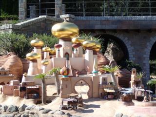 Disneyland - Ride - Storytellers